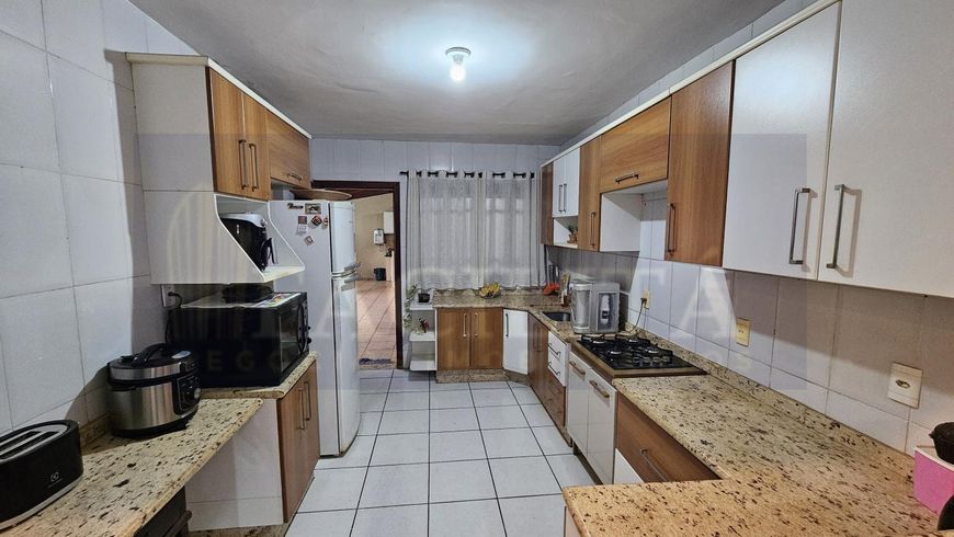 Casa em Condomínio para Venda em Aparecida de Goiânia, Sítios Santa Luzia, 3 dormitórios, 1 suíte, 3