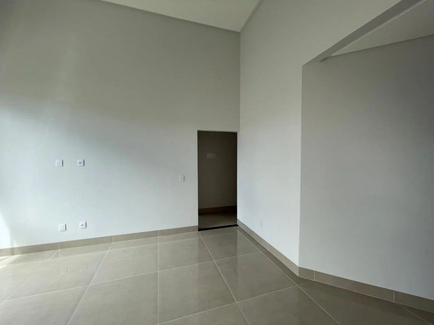 Casa à venda. jd luz, ap de goiânia. 3 qts, 1 suíte, a mais barata da região
