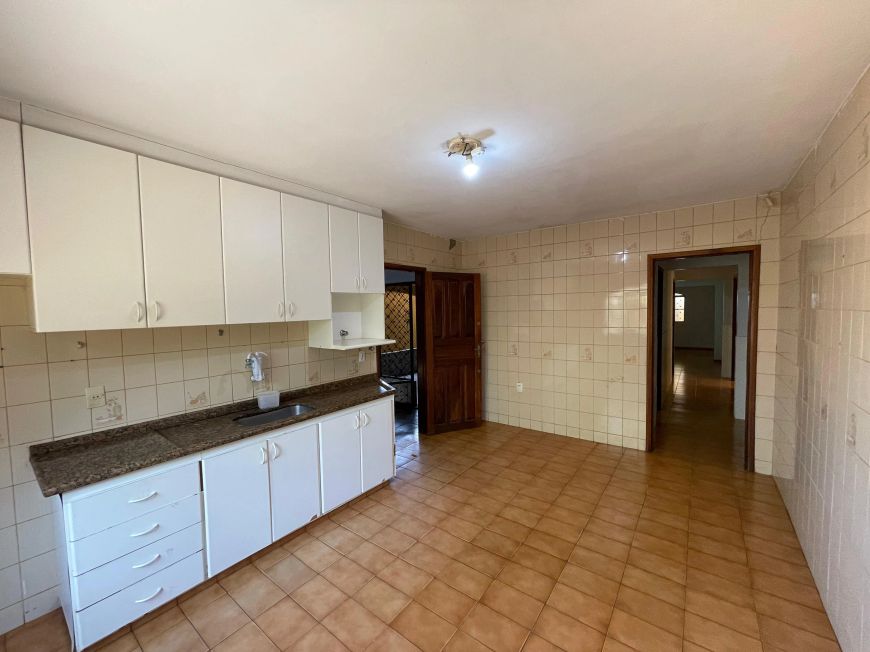 Casa à venda. jardim luz, ap de goiânia. 4 quartos, 2 suítes