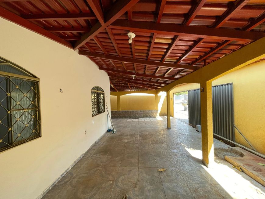 Casa à venda. jardim luz, ap de goiânia. 4 quartos, 2 suítes