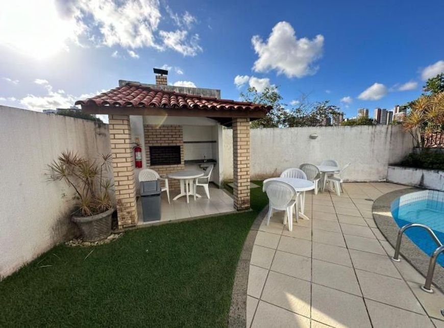 Vendo apto, 150m², 3/4, nascente, varanda, 2 vagas. Pituba.