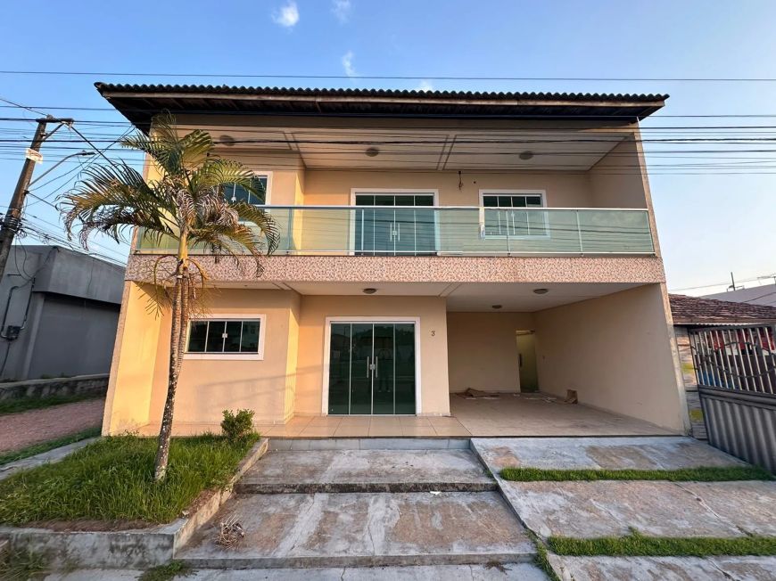 Casa Jardim Amazônia 2 - 2 pavimentos 166 m2 com 3 quartos sendo 1 suíte