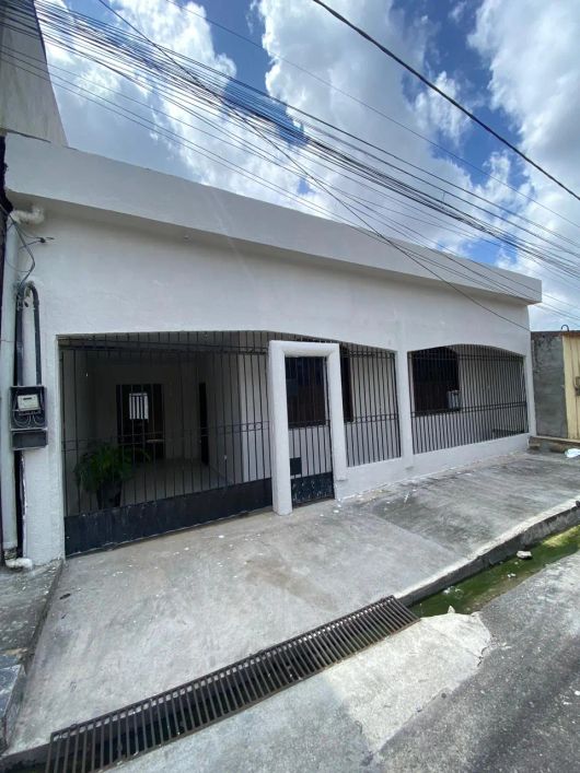 CASA CONJ. VALE VERDE PERTO DO ASSAI NA INDEPENDENCIA - ACEITO FINANCIAMENTO