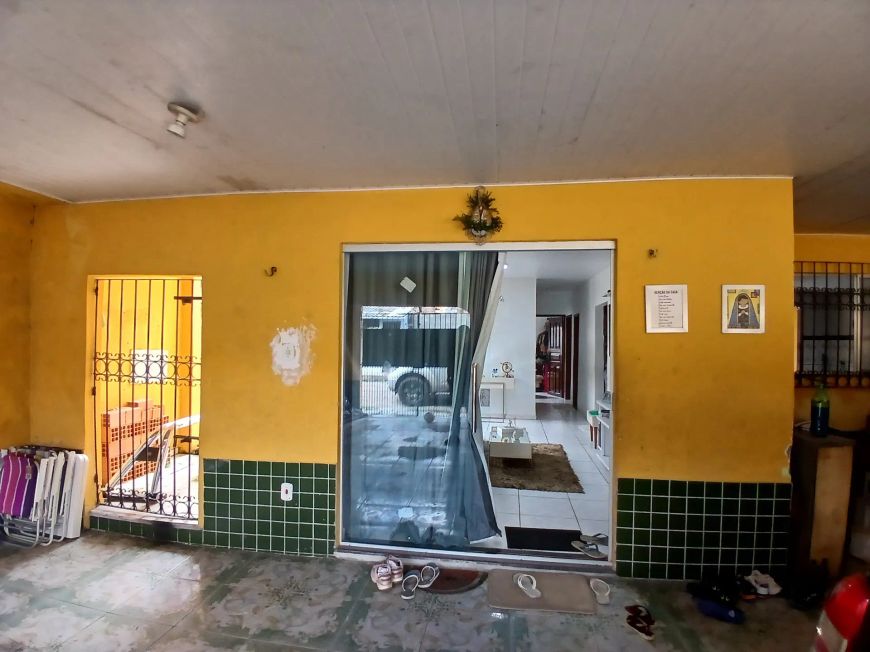 Imóvel para venda possui 80 metros quadrados com 3 quartos em Centro - Ananindeua - PA