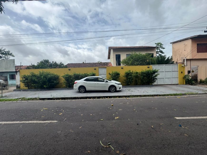 Sobrado para venda possui 600 metros quadrados com 4 quartos em Águas Lindas - Ananindeua - PA