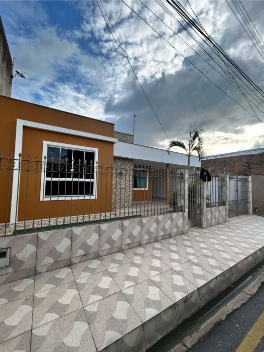 Linda casa na Cidade Nova 8 - CRECI 11.889
