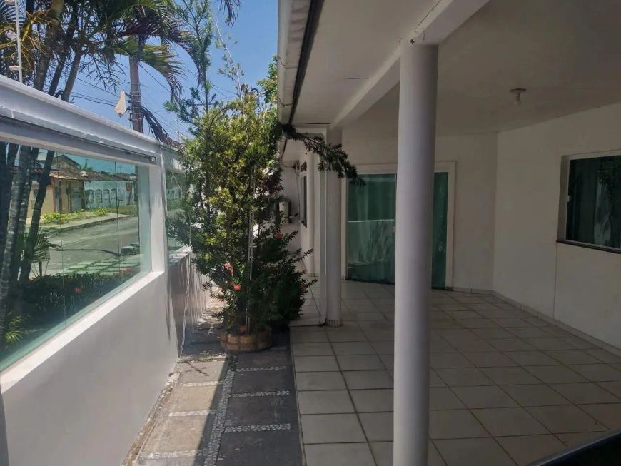 Casa no Julio Seffer com 3 quartos sendo 2 suítes - Águas Lindas, Ananindeua - PA