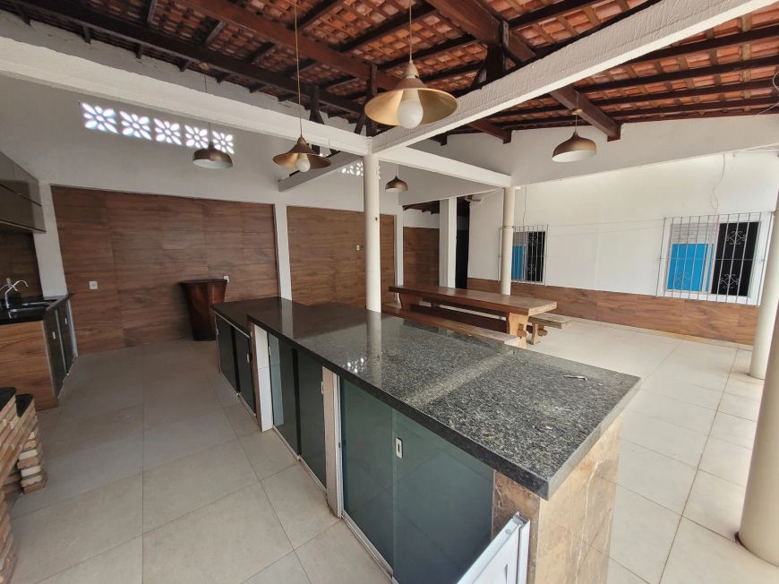 Vendo ou alugo excelente casa no Cj Valparaíso 3 quartos (1 suíte) 1 vaga