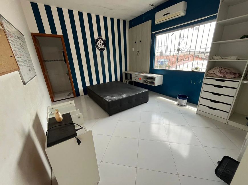 Sobrado para venda tem 150 metros quadrados com 4 quartos em Cidade Nova - Ananindeua - PA