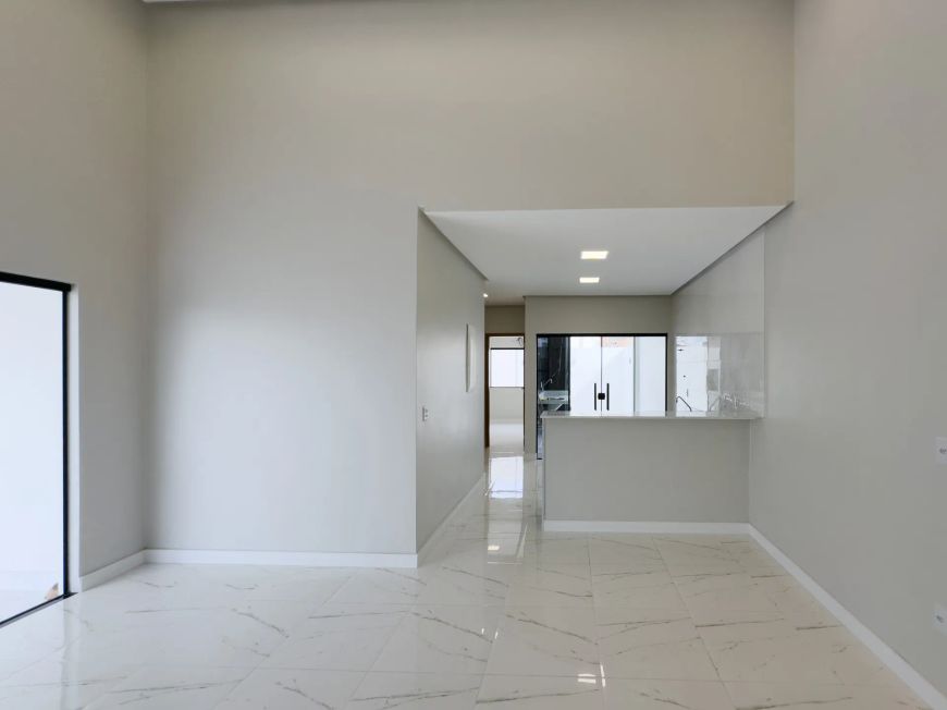 VILLE FRANÇA - Casa de 3/4 sendo 1 suíte e área gourmet.