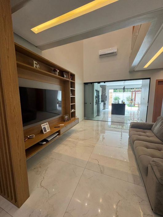 Condomínio Euroville - Casa duplex com 3 suítes, PORTEIRA FECHADA!
