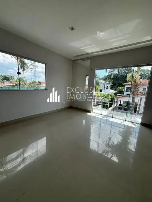 VILA FIRENZE, LINDA CASA DE 4 SUÍTES, 230 METROS QUADRADOS, 5 BANHEIROS