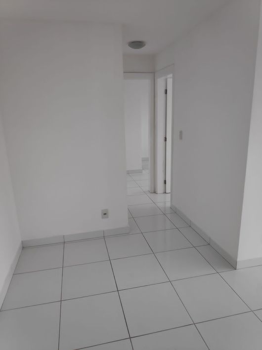 RSB IMÓVEIS CRECI-PA 6803 VENDE excelente apto 2/4 semi mobiliado no Varandas castanheira.
