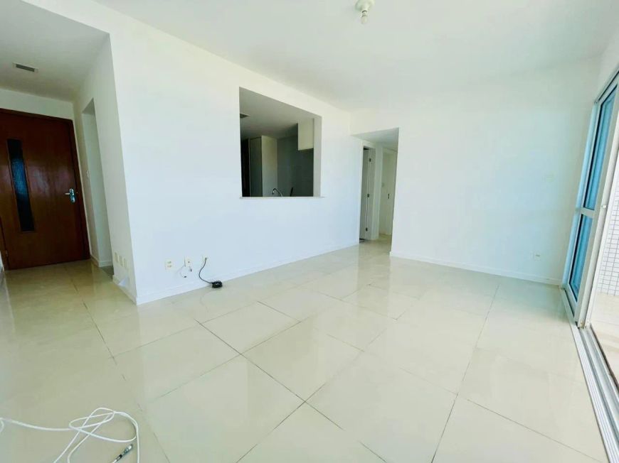 Apartamento para Venda 3/4 01 Suíte e 02 Garagens na Pituba - Salvador - BA