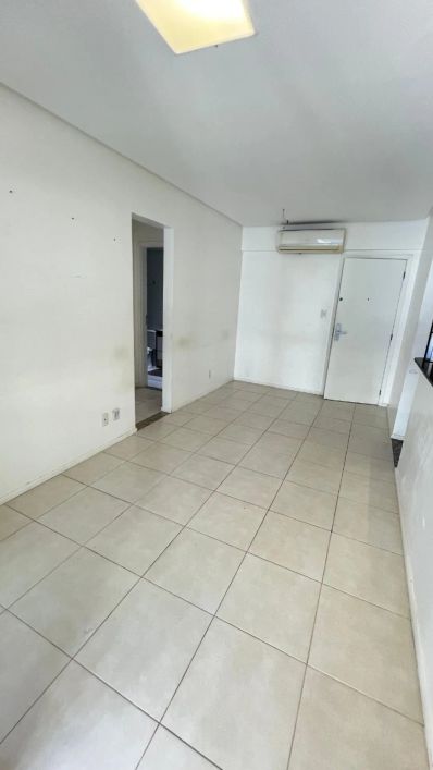 Apartamento de 2 quartos com suíte e 2 vagas na Pituba - Alto da Pituba: infraestrutura completa e l