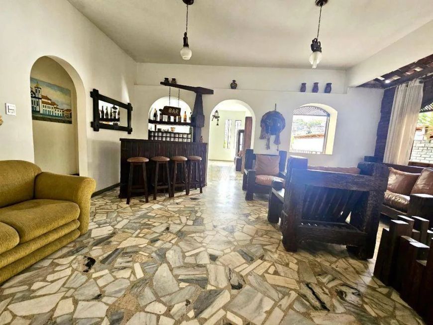 Casa com 5 dormitórios à venda, 350 m² por R$ 1.150.000,00 - Candeal - Salvador/BA