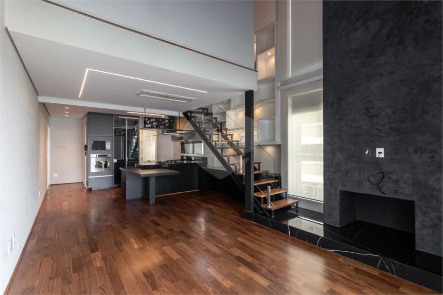 Duplex com 1 quartos à venda em Cerqueira César - SP
