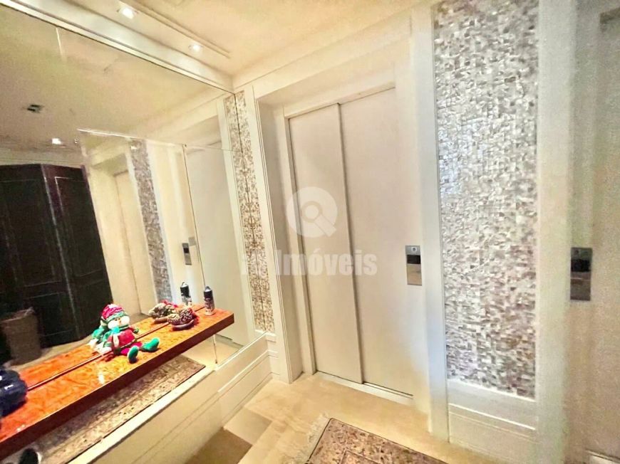 Apartamento a venda no Campo belo, 4 suite, 5 vagas, quadra de tenis. Alto padrão.