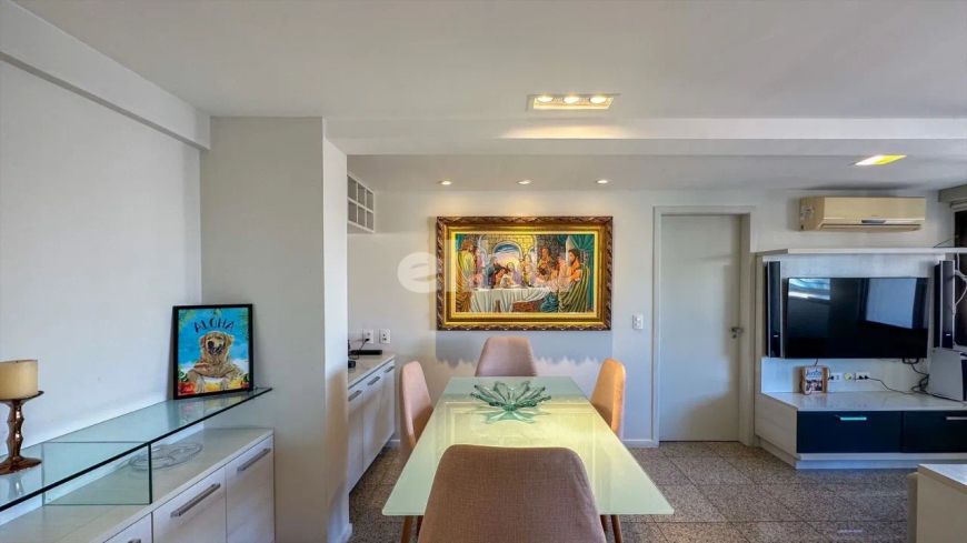 Apartamento a Venda na Beira Mar
