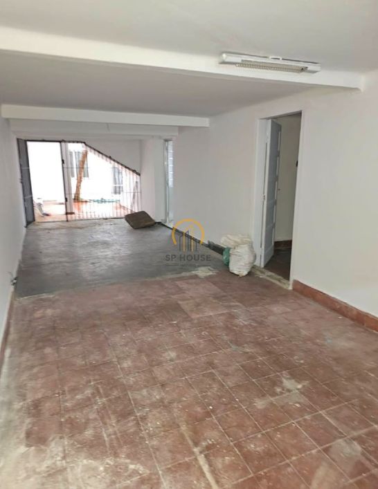 Sobrado misto para venda no Jardim Paulista, 5 quartos, 2 suítes, 4 vagas de garagem, 232m²