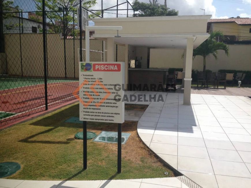 Apartamento Para Vender com 3 quartos 2 suítes no bairro Cidade dos funcionários em Fortaleza