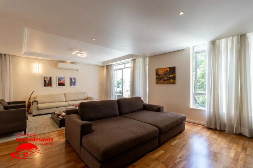 Apartamento Jardim Paulista com 3 quartos, 224m²