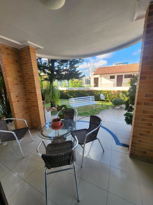 Casa em Condominio, 4 quartos, perto Ari de Sa e WSTC, apenas 100m da Washington Soares.