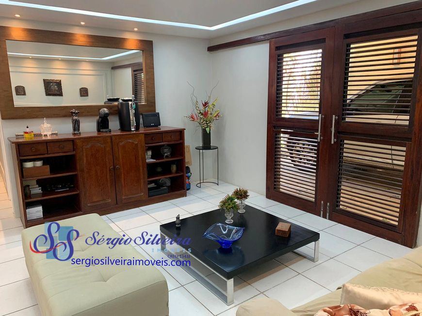 Excelente casa no Alpha Village com 4 suítes. Lazer completo