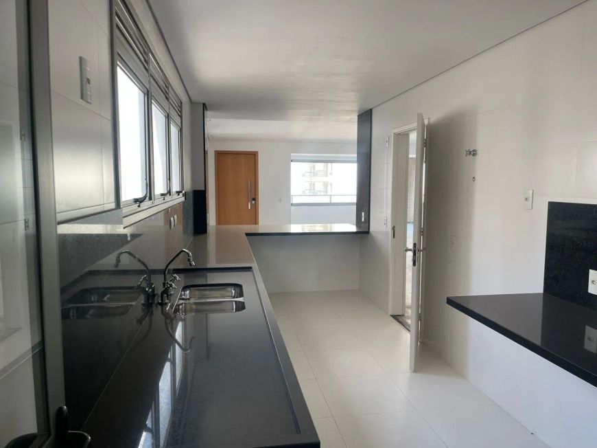 Apartamento à venda, 03 suítes, Jardim América