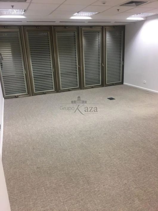 Conjunto Comercial - Locação - 181m² - Av. Paulista
