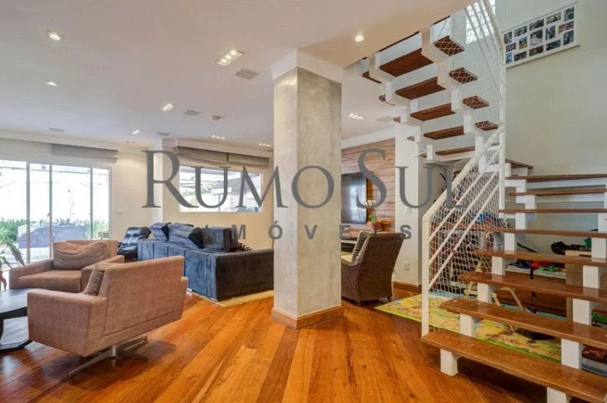 CASA CONDOMÍNIO Chácara Monte Alegre