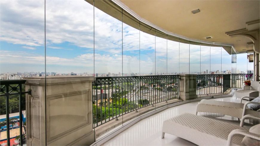 Apartamento com 3 quartos à venda em Paraíso - SP