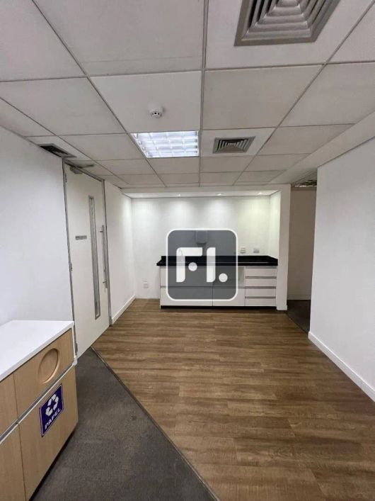Conjunto para alugar, 589 m² por R$ 81.630,01/mês - Itaim Bibi - São Paulo/SP