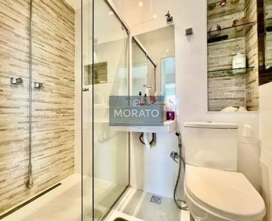 Cobertura à venda de 03 quartos e 03 vagas no bairro Santa Rosa