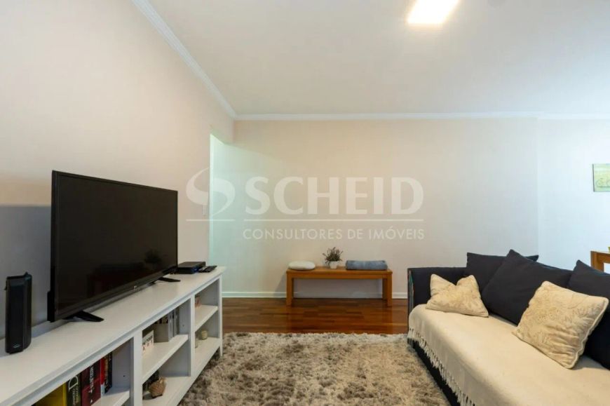 Apartamento á Venda em Perdizes com 107m², 3 quartos sendo 1 suíte, 1 vaga.
