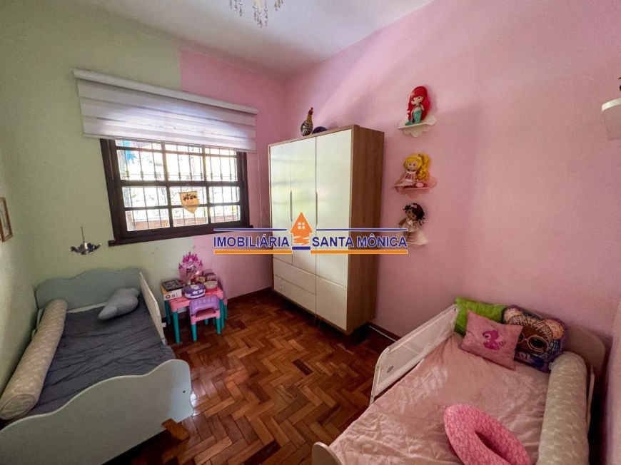 Casa 4 Quartos Lote Inteiro - São João Batista