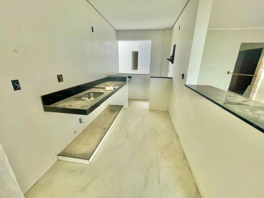 Apartamento com área privativa, 3 Quartos e 2 banheiros à Venda, 160 m² por R$ 880.000 no Itapoã