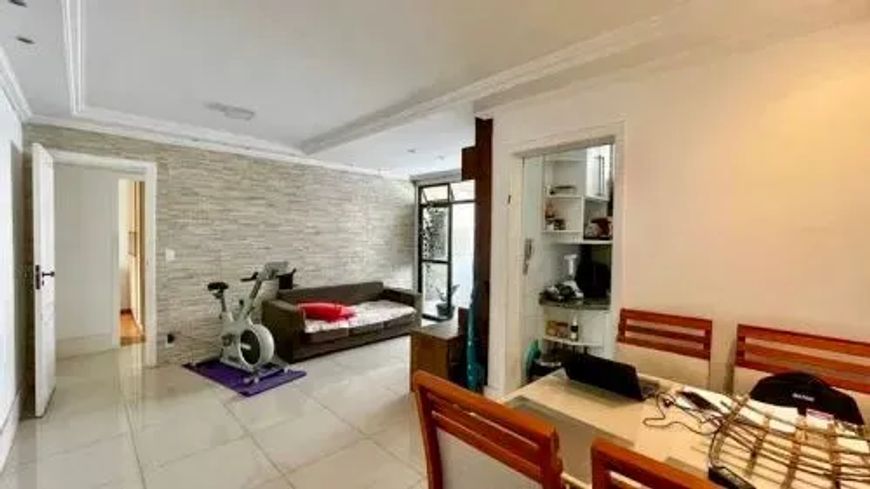 Apartamento 3 quartos com varanda no Buritis