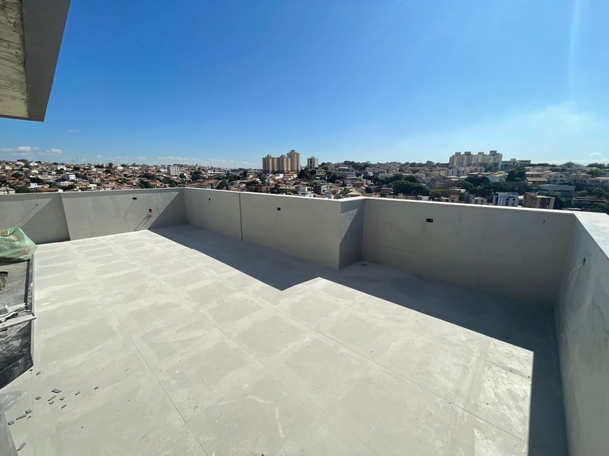 Cobertura com 3 Quartos e 3 banheiros à Venda, 190 m² por R$ 1.200.000 no Santa Amélia