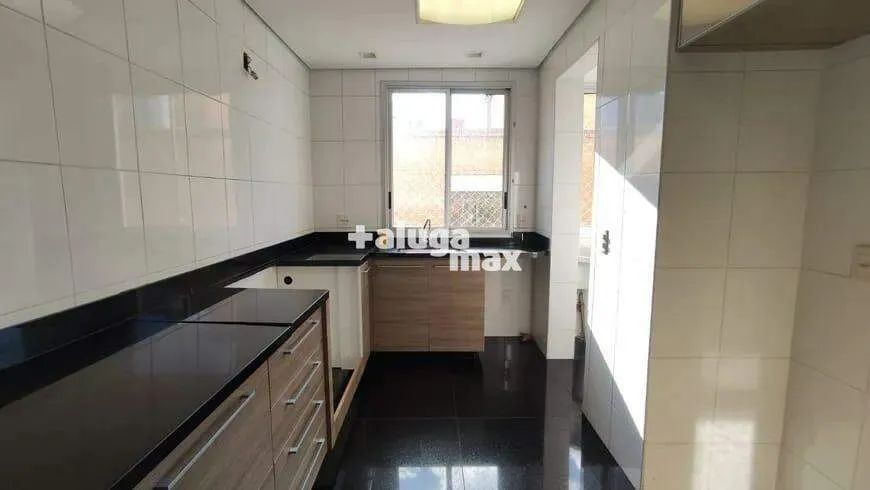 Apartamento Luxuoso a Venda – 135m², 4 Suítes e 3 Vagas – Acabamento de Alto Padrão