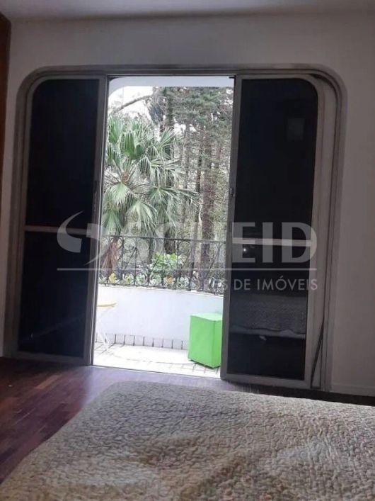 Apartamento na Vila Nova Conceição - 3 Dormitórios e Lazer Completo Descrição: