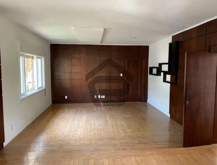 Casa à Venda e para Locação no Jardim Paulista