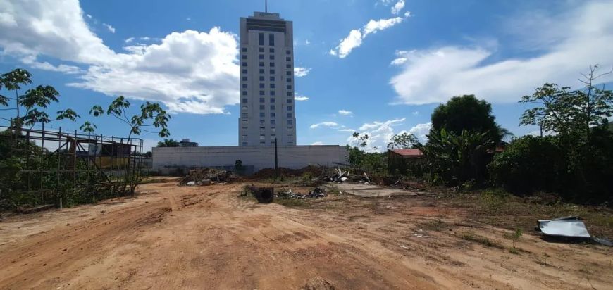 Imóvel para venda ou locação possui 14000 metros quadrados em Chapada - Manaus - AM