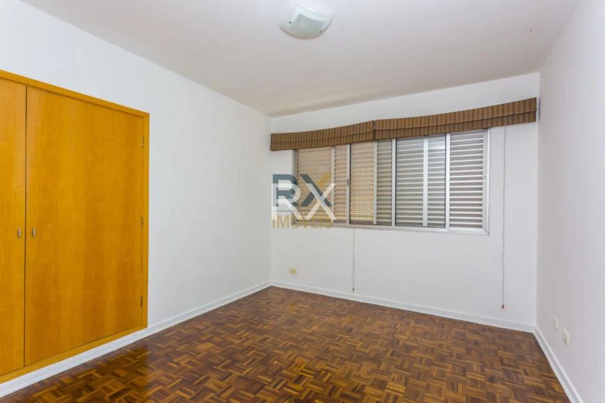 Apartamento, com 120 m² no bairro Santa Cecília