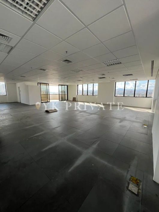 Barra Trade / Comercial / meia laje / 8 vagas de garegem / 6 banheiros / Copa/ Barra Funda