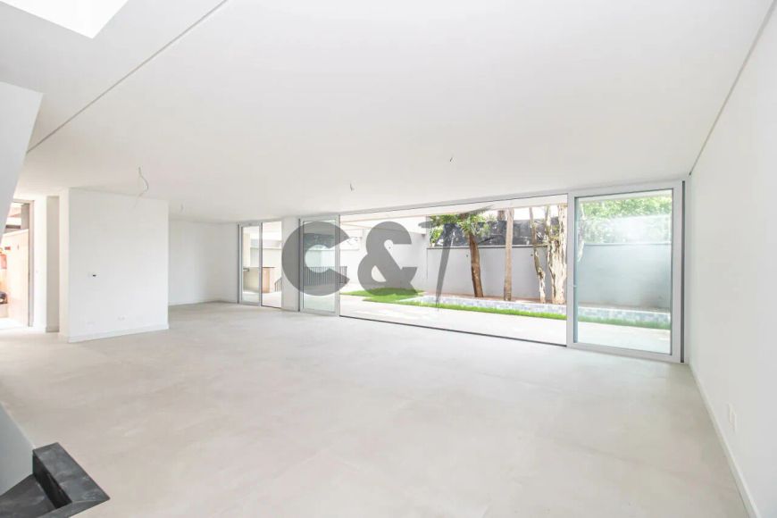 Casa de Condomínio com 4 Suítes à venda no Jardim Cordeiro, São Paulo-SP