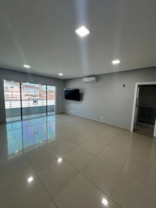 Duplex de ótimo padrão no Condomínio #Parque Aripuanã Dom Pedro, 3 Suítes avarandadas. Energia Solar