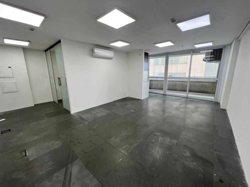 Sala/Conjunto comercial para aluguel na Chácara Santo Antônio