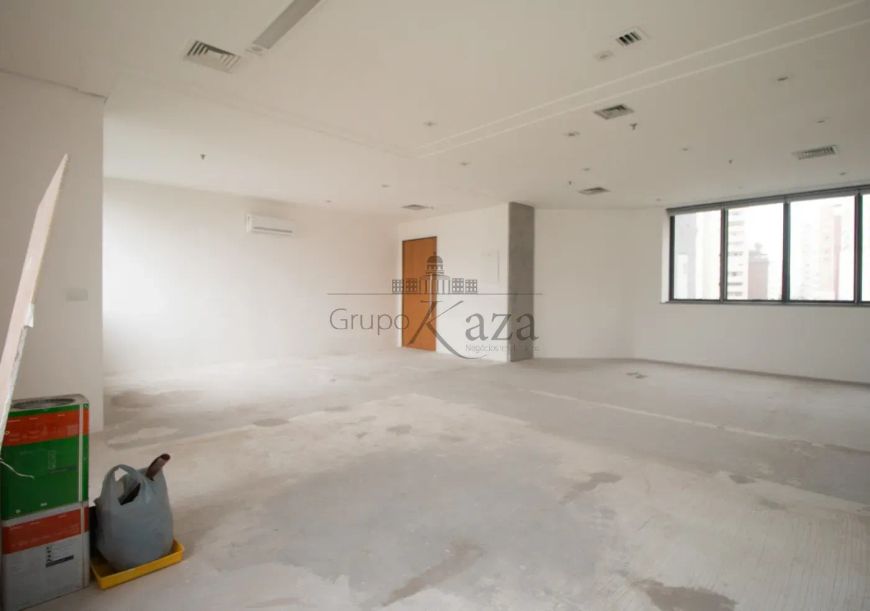 Conjunto Comercial - Itaim Bibi - 68,95m².