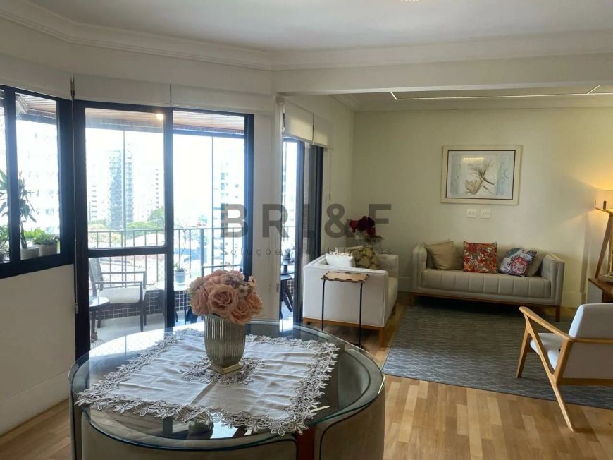 APARTAMENTO A VENDA COM 150M², 3 SUÍTES E 3 VAGAS NO CAMPO BELO
